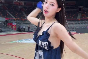 😍啦啦队小姐姐真空上阵！Bro！这还拿不下你吗？😘